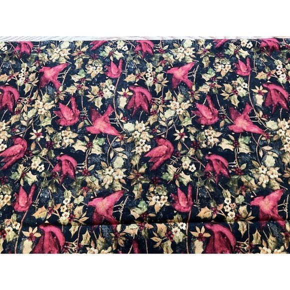 Fabric - Susan Winget "CARDINAL HOLLY" Birds, 100% Cotton - 1.50 Yards - NEW - Picture 8 of 14